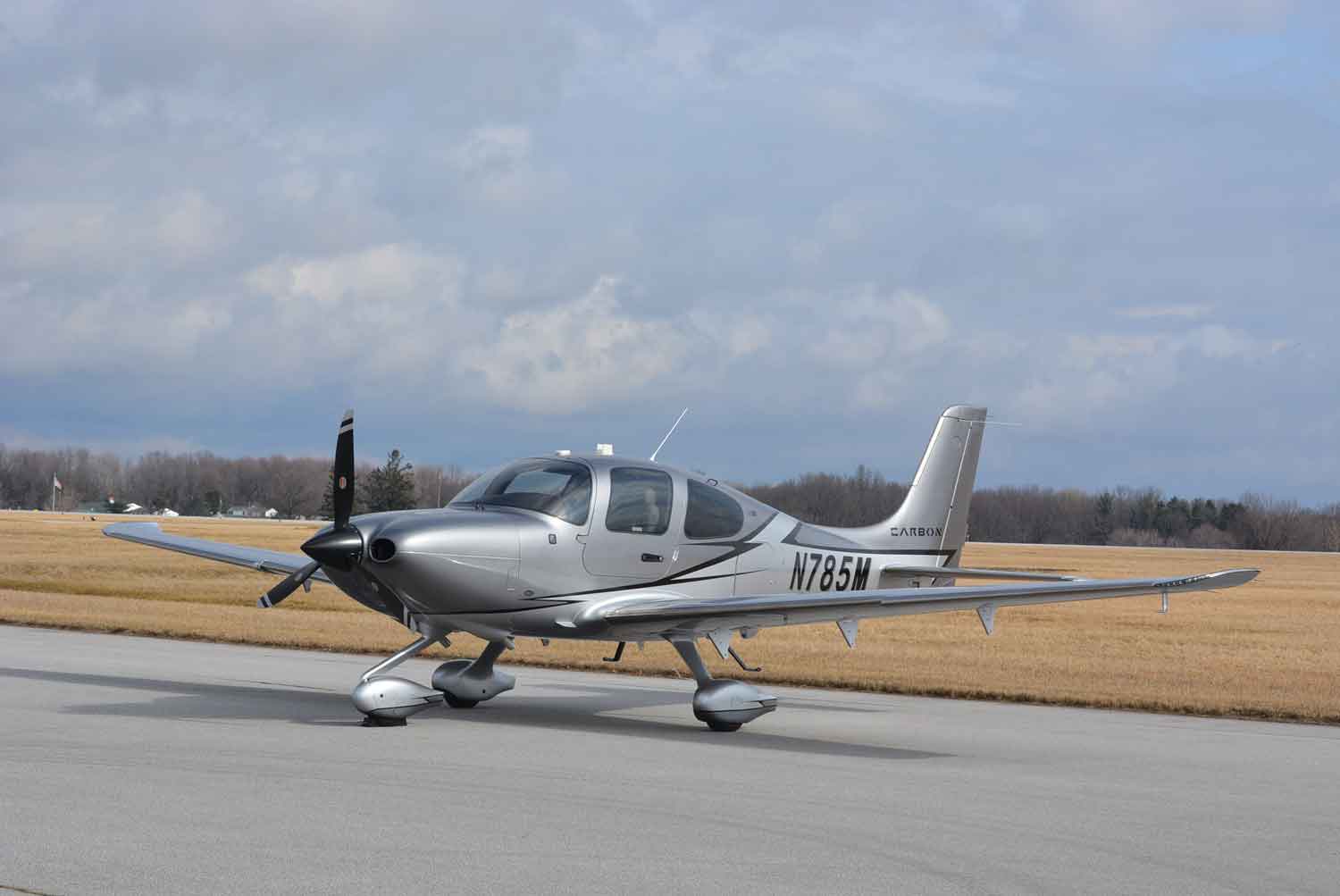 Cirrus SR 22 on the runway